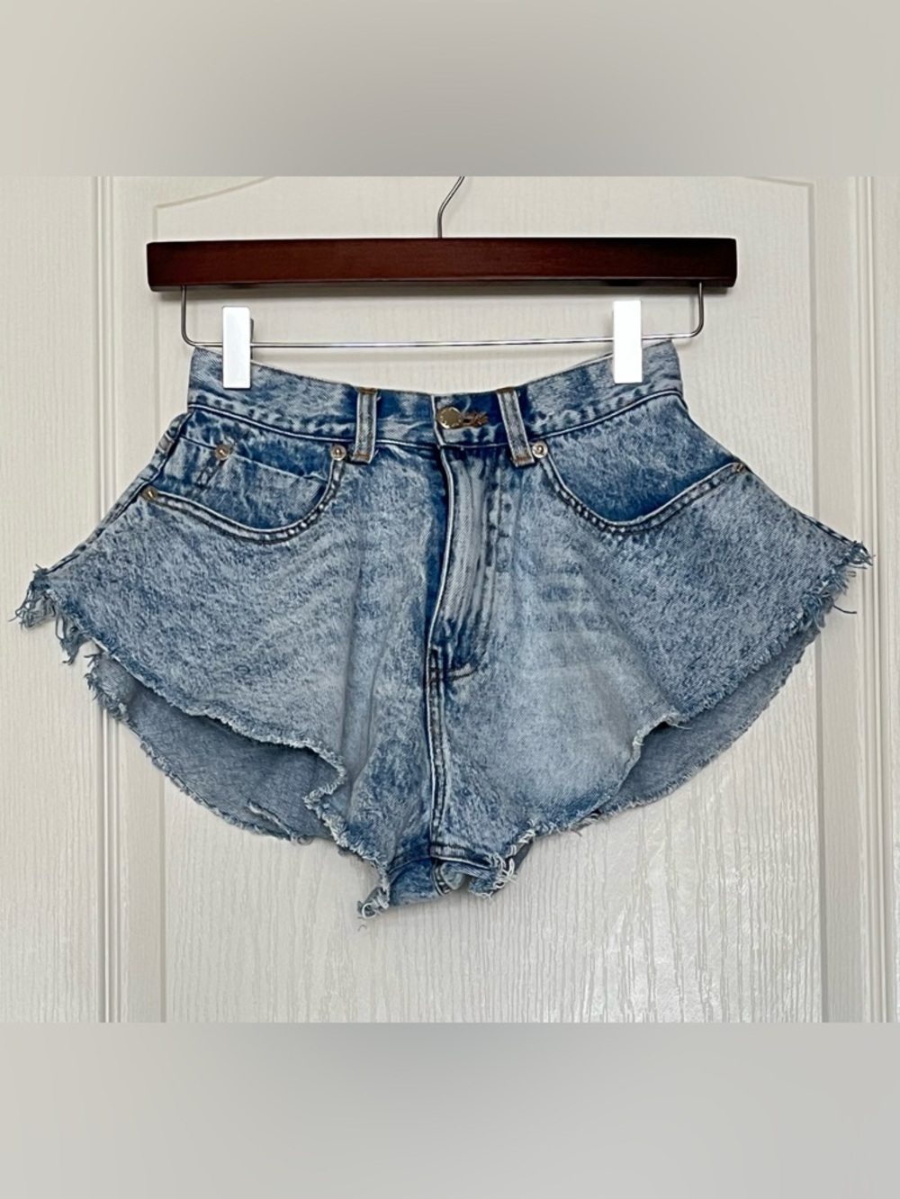 Ruffle Hem High Waist Denim Shorts Light Wash Streetwear Festival Summer Size S